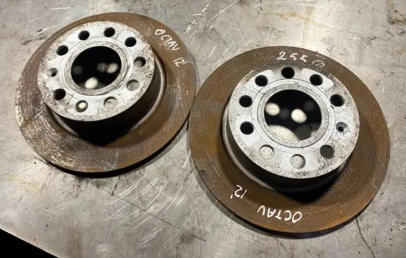 Skoda Octavia Mk2 (1Z) Rear brake disc