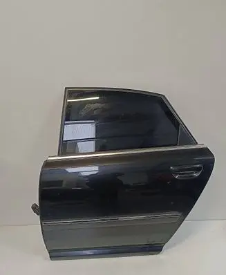 Audi A8 S8 D3 4E Rear door 67654467