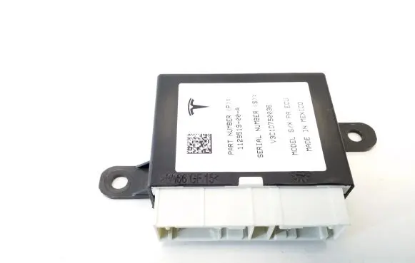 Tesla Model X Other control units/modules 112951900A