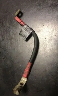 BMW 5 E39 Positive cable (battery) 2247666