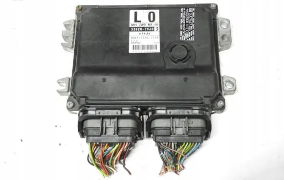 Suzuki SX4 Wing mirror control module 3392079J0