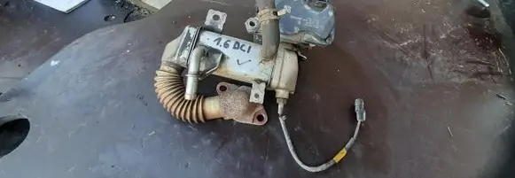 Renault Trafic III (X82) EGR valve cooler 147102408R