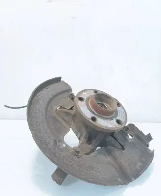 Volvo S80 Front wheel hub spindle knuckle 80575306