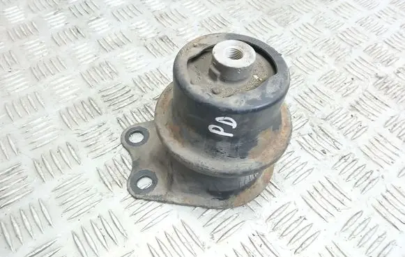 Honda Fit Engine mount bracket 