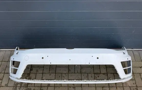 Volkswagen Golf VII Front bumper 5g0807221