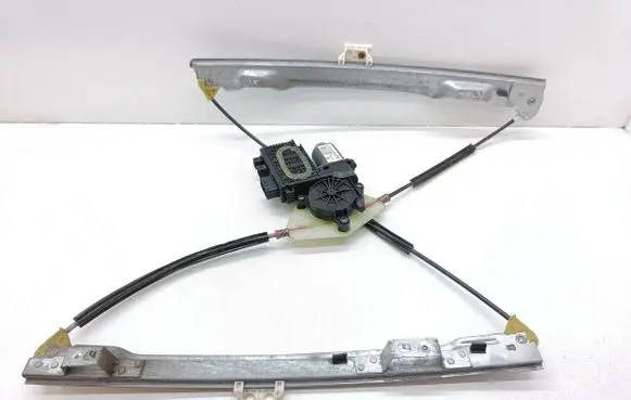 Citroen C4 I Picasso Front door window regulator motor 9654087880