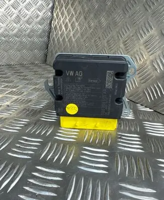 Volkswagen Golf VII Airbag control unit/module 5Q0959655AR