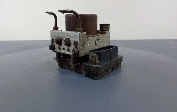 Mitsubishi Lancer ABS Pump MB5-2WDE-3626-1