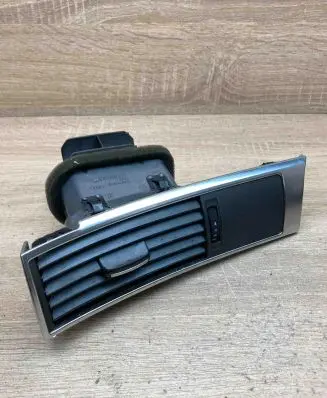 Audi A6 S6 C6 4F Dashboard side air vent grill/cover trim 4F1820901C