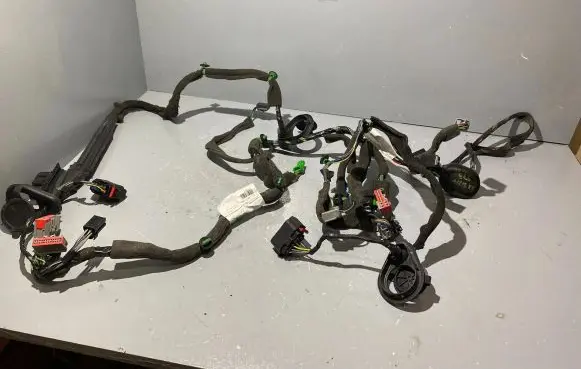 Volvo V70 Front door wiring loom 30773652