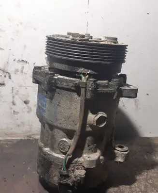 Volkswagen Golf IV Air conditioning (A/C) compressor (pump) 1J0820803K