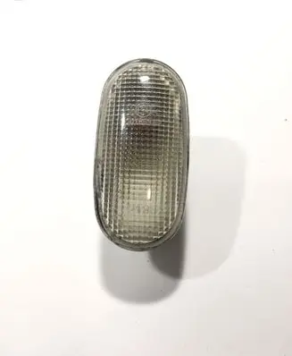 Mitsubishi L200 Front fender indicator light E4016534 P2133