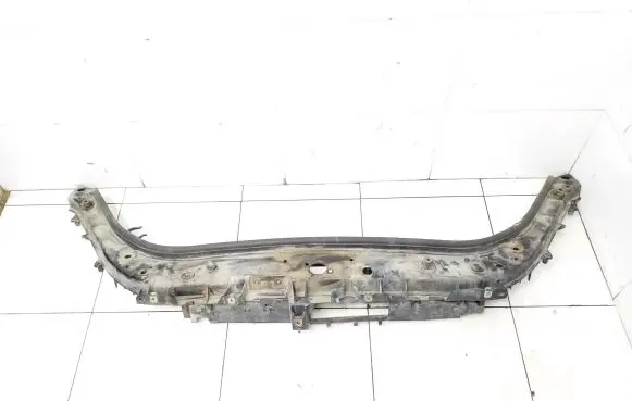 Top upper radiator support slam panel