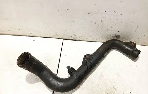 Volkswagen PASSAT B4 Intercooler hose/pipe 3A0145957 HP013A0145957