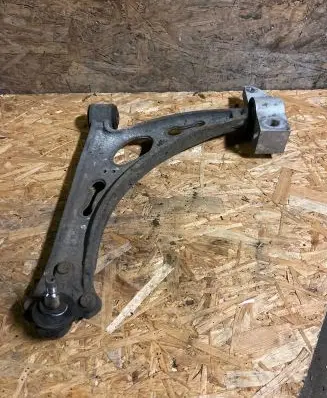 Volkswagen Scirocco Front lower control arm/wishbone 1K0407153G