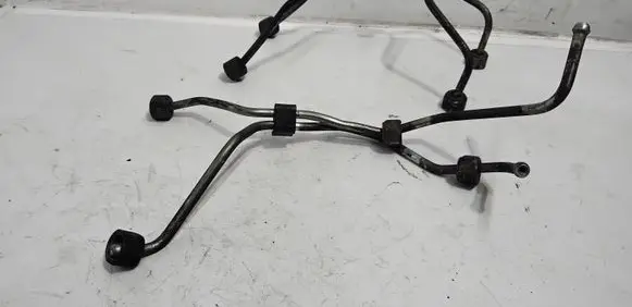 Peugeot 607 Fuel injector supply line/pipe 