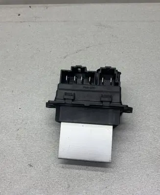 Heater blower motor/fan resistor