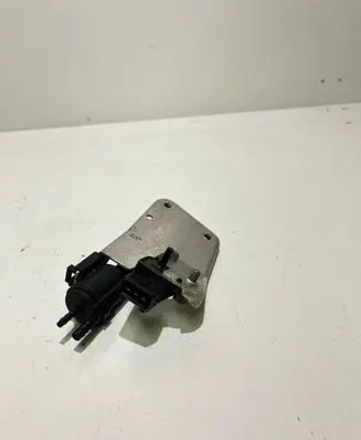 Mercedes-Benz Sprinter W901 W902 W903 W904 Valve vacuum 0025401497 48B43625B00