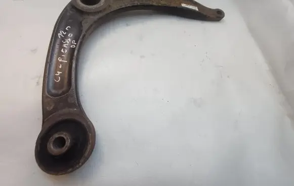 Citroen C4 I Picasso Front lower control arm/wishbone 566792