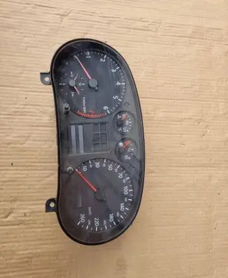 Audi A3 S3 8L Speedometer (instrument cluster) 098616078 7001688000