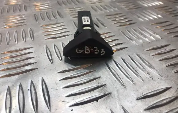 Volvo S60 Hazard light switch 30739320