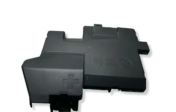 Volvo XC40 Fuse box cover 32265589