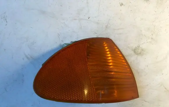 BMW 3 E46 Front indicator light 6902766 1315106141