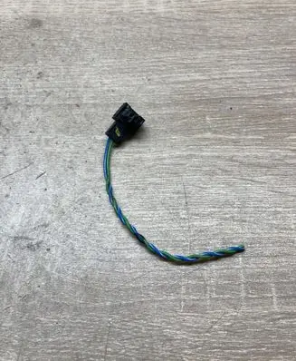 BMW 5 F10 F11 Plug wire 6905140 13557211