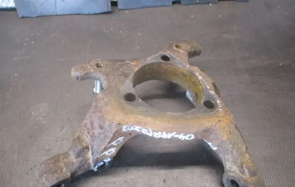 Opel Astra H Front wheel hub spindle knuckle