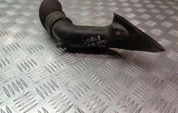 Fiat Doblo Air intake hose/pipe