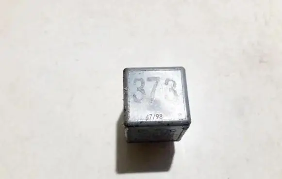 Audi A4 S4 B6 8E 8H Other relay 8d0951253a v23134-b52-x301