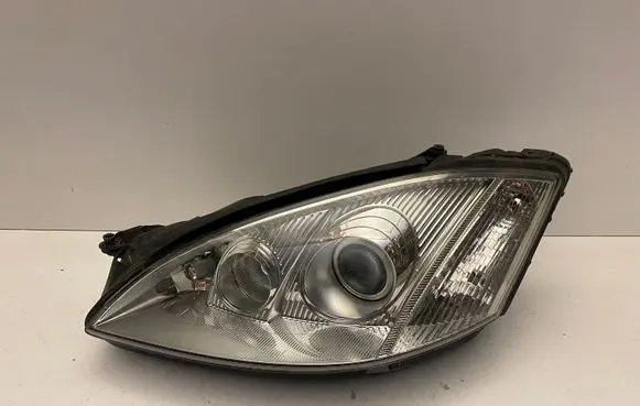 Mercedes-Benz S W221 Headlight/headlamp A2218200761 0301216281