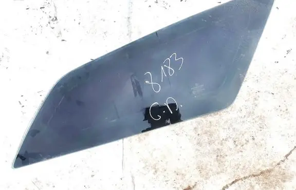 Chrysler 300 - 300C Rear side window