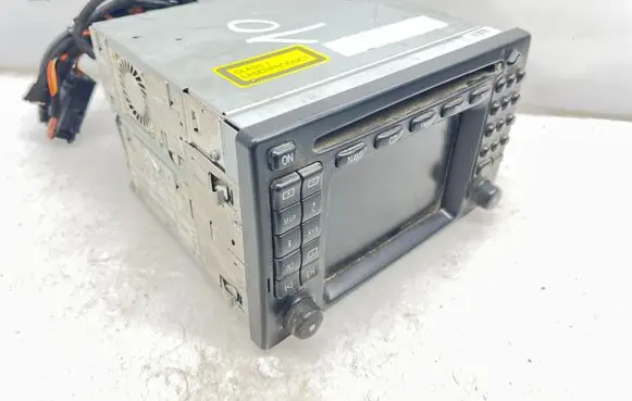 Mercedes-Benz ML W163 Radio/CD/DVD/GPS head unit A1638203689