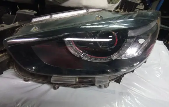 Mazda CX-5 II Headlight/headlamp KD3151040
