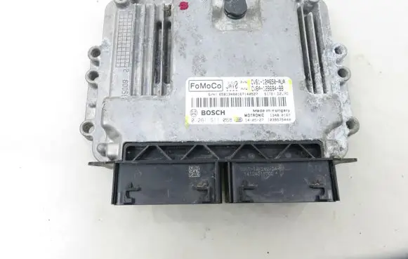 Ford Focus Engine control unit/module CV6112B684BB CV6112A650AUA 0261S11068