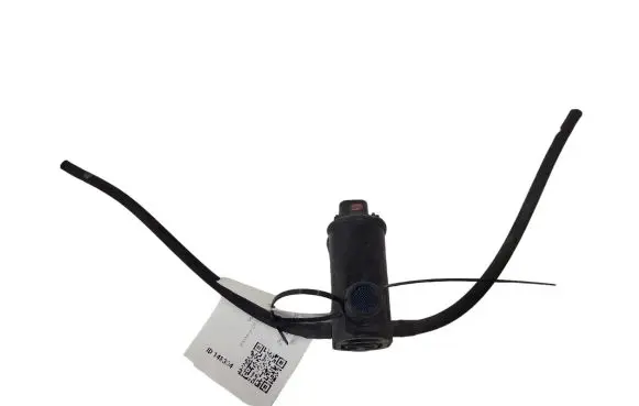 Hyundai i40 Windscreen/windshield washer pump 985102J000