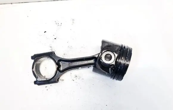 Opel Zafira A Piston with connecting rod