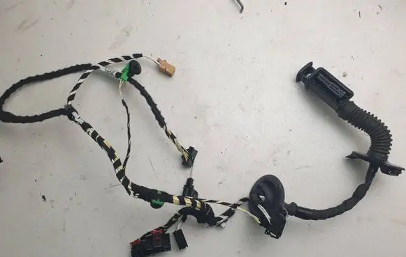 Volkswagen Tiguan Allspace Rear door wiring loom 5NN971693B 7141502