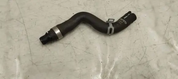 Volvo XC90 Engine coolant pipe/hose 31368487
