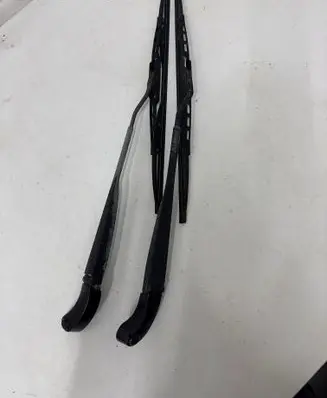 Mini One - Cooper R50 - 53 Front wiper blade arm 
