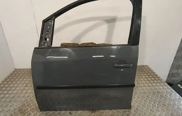 Volkswagen Caddy Front door