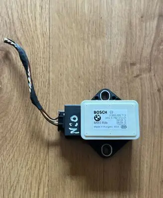 BMW X1 E84 ESP acceleration yaw rate sensor 0265005713 34526782372 6782372