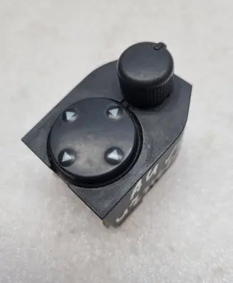 Audi A4 S4 B5 8D Wing mirror switch 03240003 4D0959565C