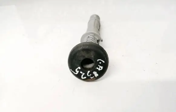 Mercedes-Benz C W203 Other interior part 2039700541