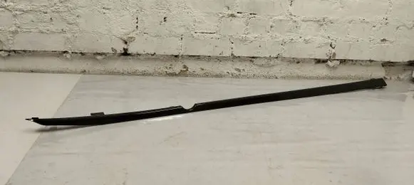 BMW i5 G60 Sill 8084761