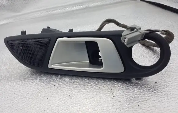 Front door interior handle