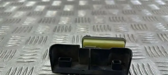 Ford Mondeo MK V Sensor DG9H19E906