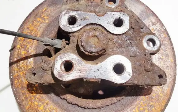 Renault Megane III Stub axle 