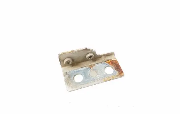 Mercedes-Benz SLK R171 Fender mounting bracket